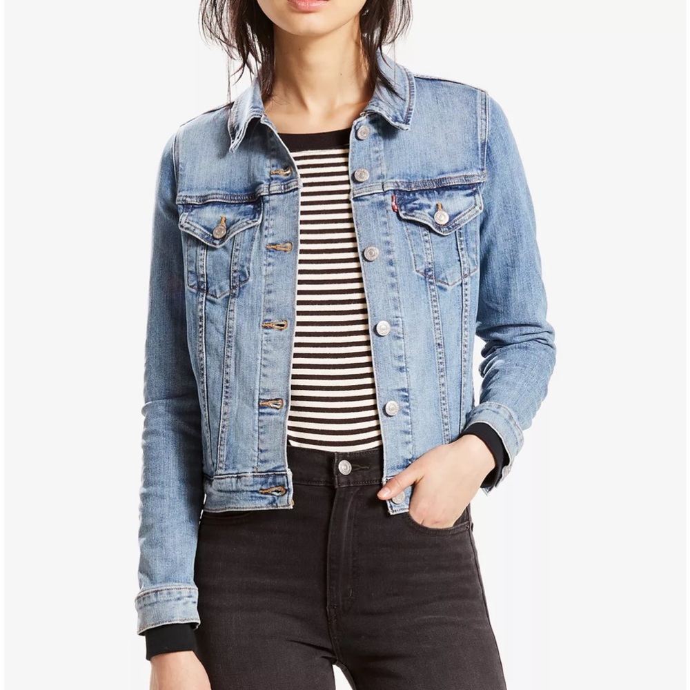 levi’s fitted denim in Jeanie